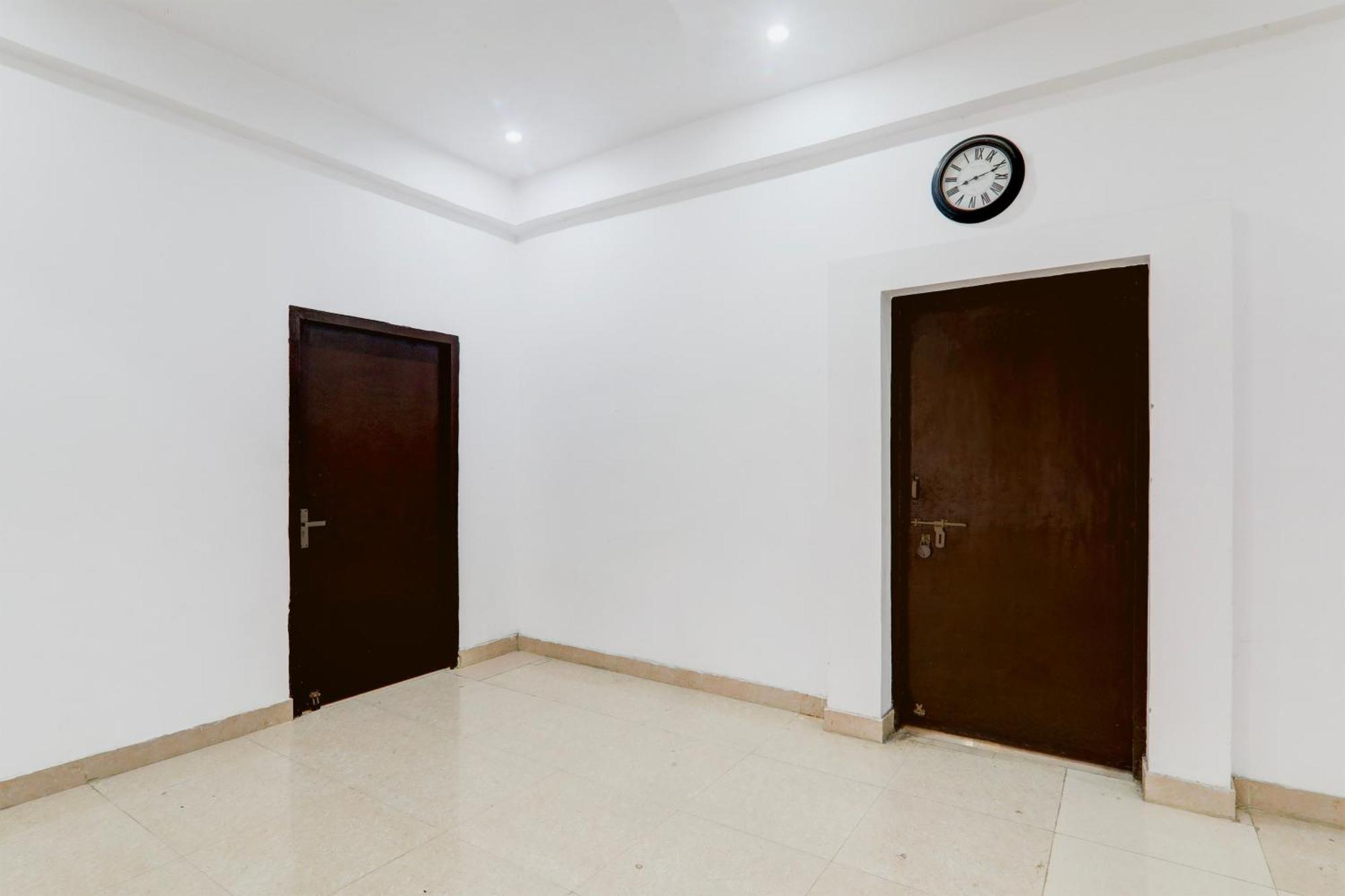 Chinhat Super Hotel O Insaf Nagar Munshipuliya Formerly Vibrant מראה חיצוני תמונה