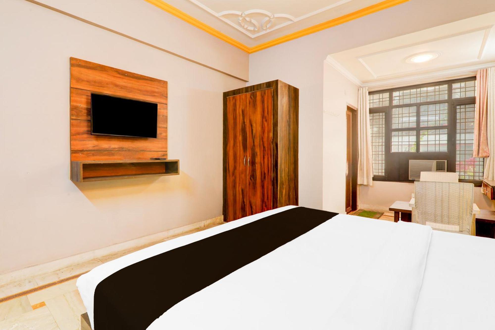 Chinhat Super Hotel O Insaf Nagar Munshipuliya Formerly Vibrant מראה חיצוני תמונה