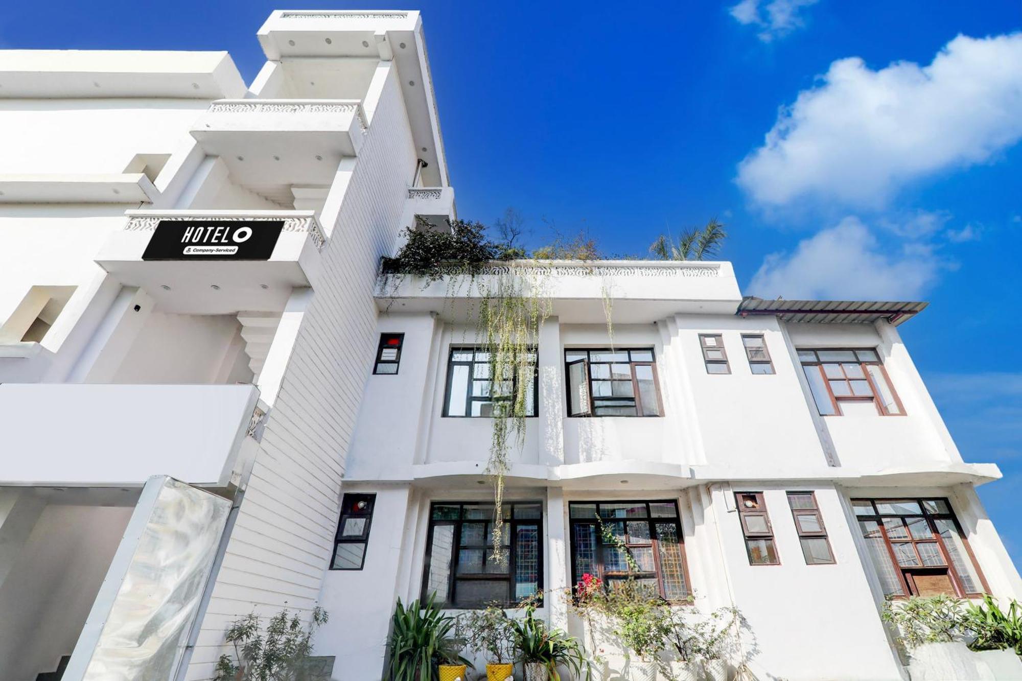 Chinhat Super Hotel O Insaf Nagar Munshipuliya Formerly Vibrant מראה חיצוני תמונה
