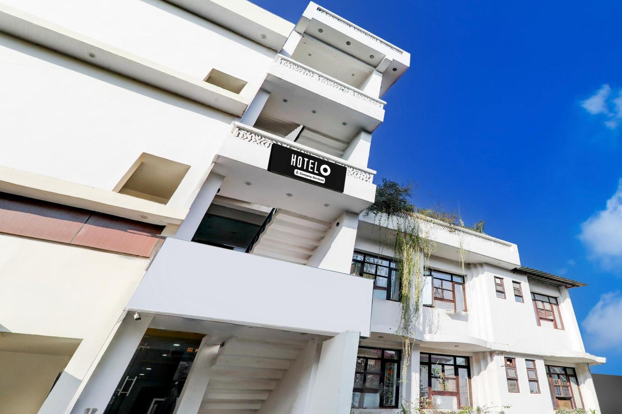 Chinhat Super Hotel O Insaf Nagar Munshipuliya Formerly Vibrant מראה חיצוני תמונה