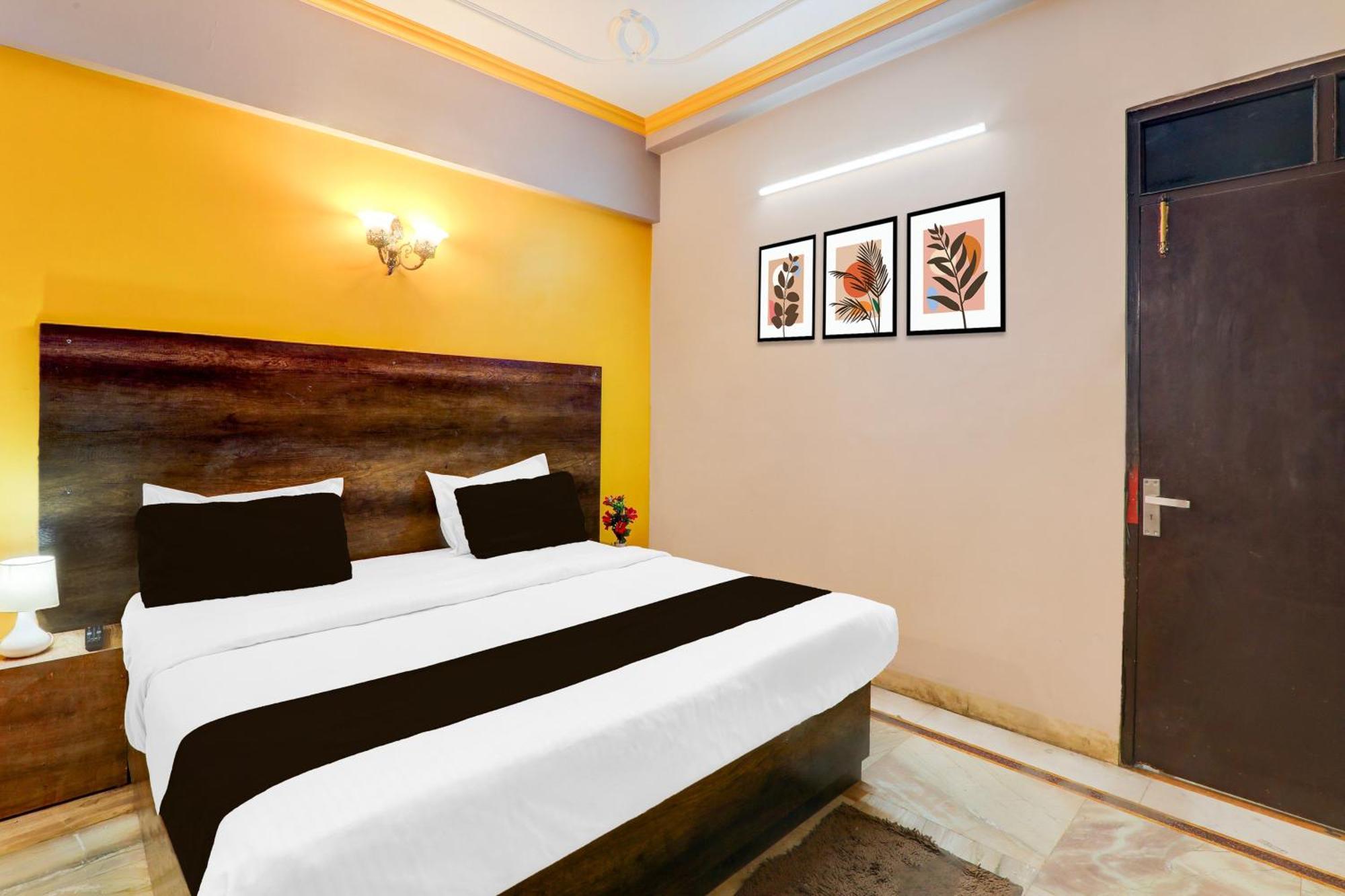 Chinhat Super Hotel O Insaf Nagar Munshipuliya Formerly Vibrant מראה חיצוני תמונה