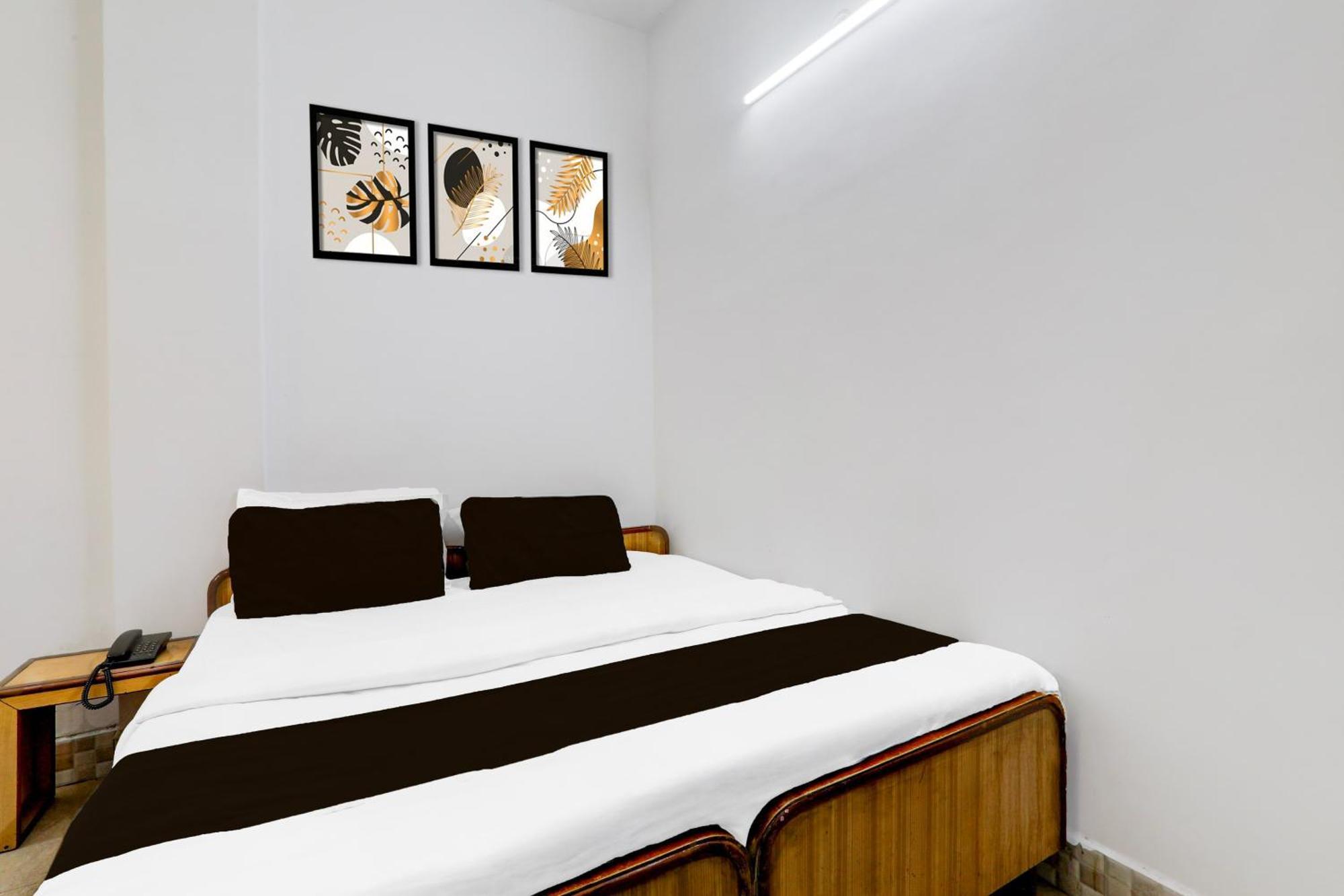 Chinhat Super Hotel O Insaf Nagar Munshipuliya Formerly Vibrant מראה חיצוני תמונה